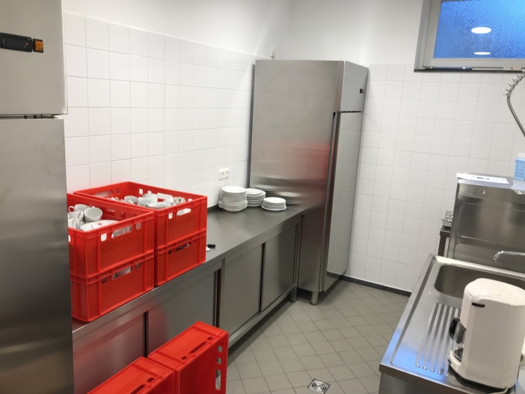 20190907_054442612_iOS