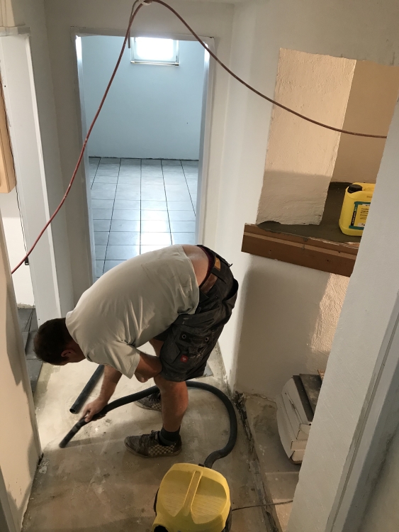 20190810_125805304_iOS