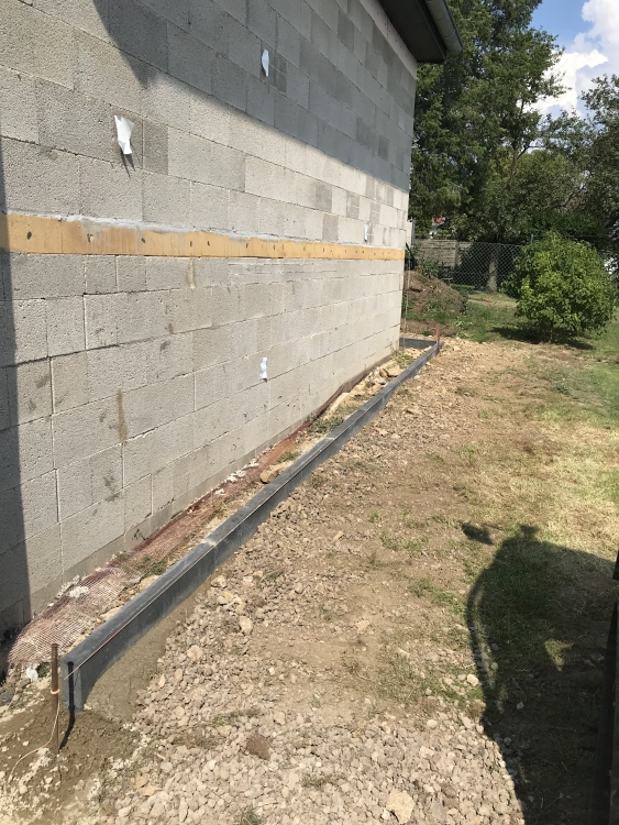 20190827_120900305_iOS