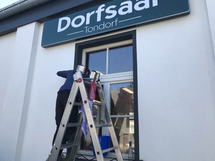 20190831_090353553_iOS