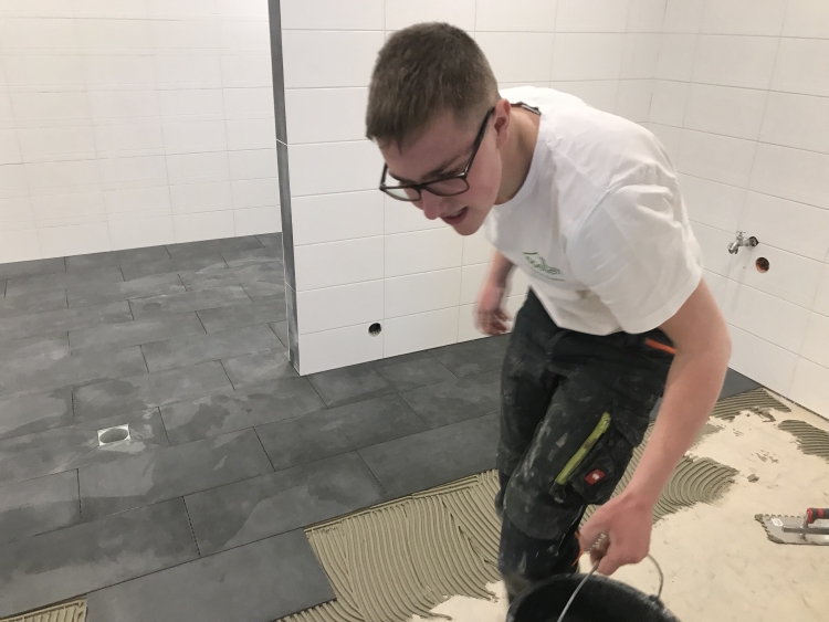 20190209_110328857_iOS