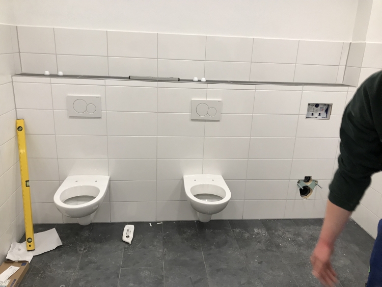 20190214_185450363_iOS