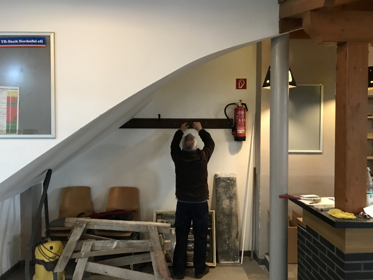 20190511_095807841_iOS