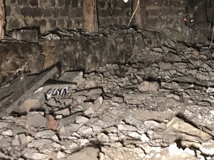 20190601_095335455_iOS