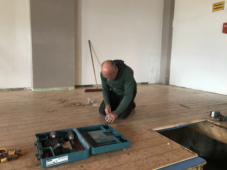 20190608_084530453_iOS