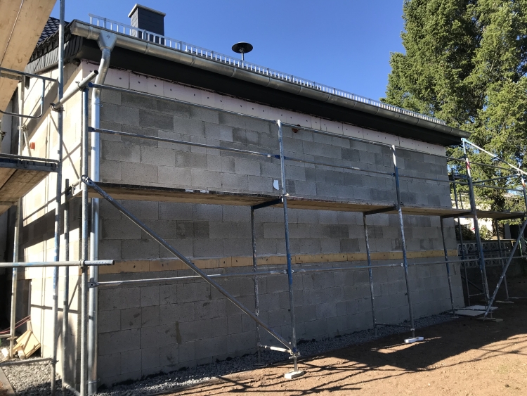 20190921_140442964_iOS