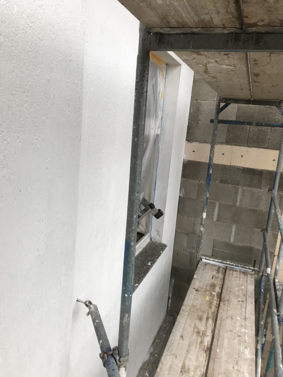 20191005_153633836_iOS